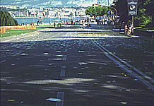 Quai apr&egrave;s le passage du dernier camion